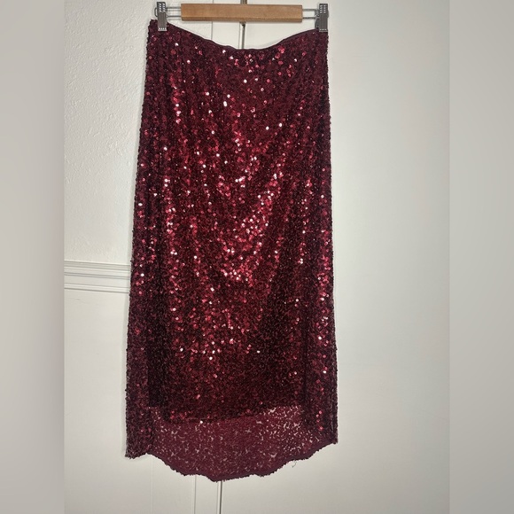 C wonder by Christian Siriano Burgundy High-Low Sequin Skirt size s - Picture 2 of 7